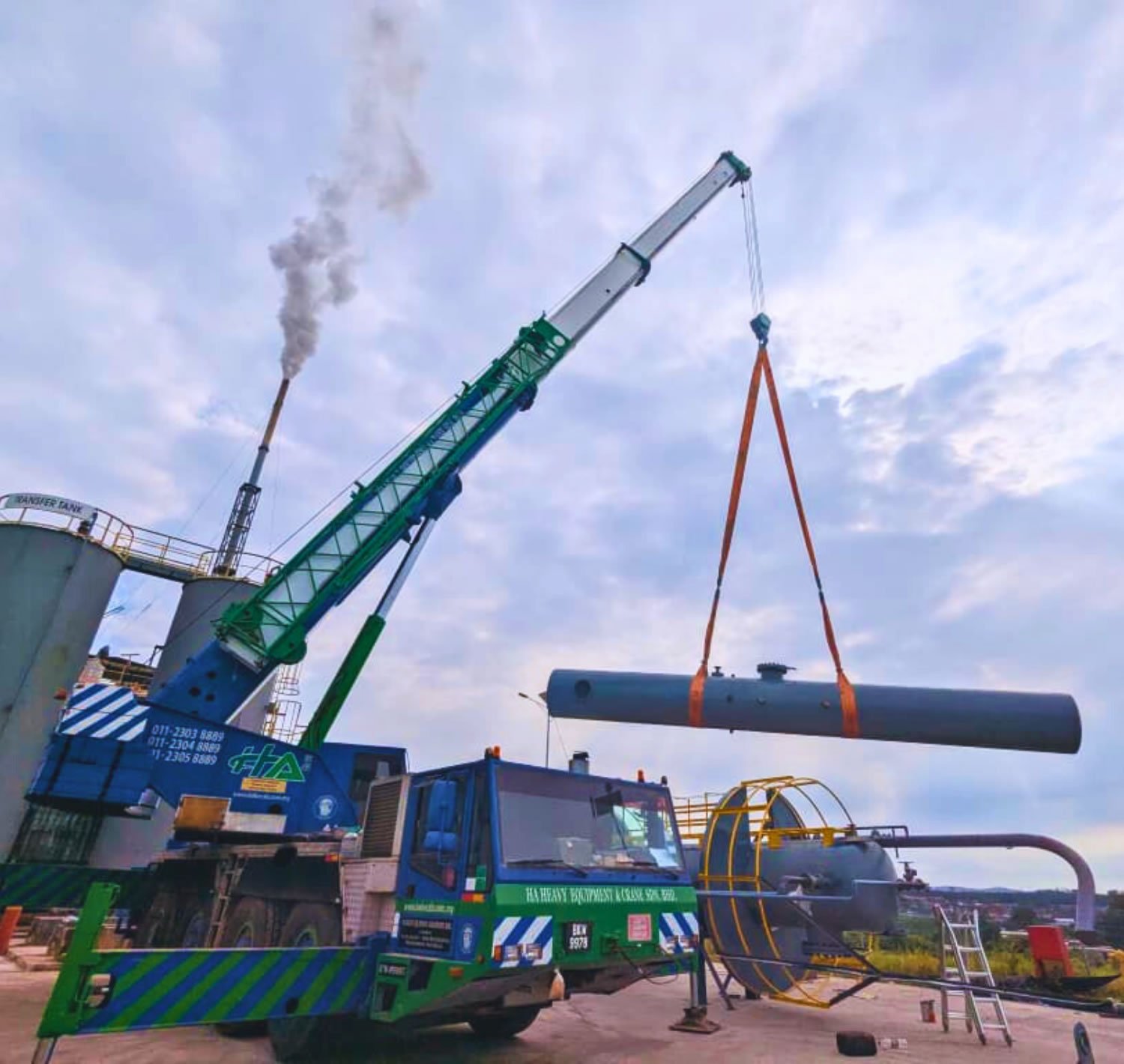 Crane Rental & Lifting Services